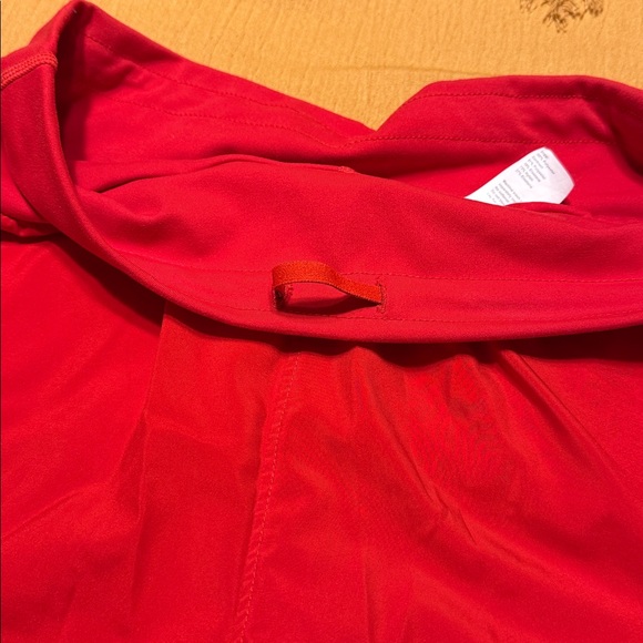 Fabletics Athletic Shorts - Picture 4 of 7